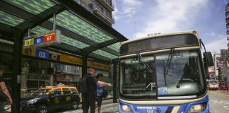 Gremios de transporte paran por tres horas el martes en reclamo de un bono colectivo, metrobus