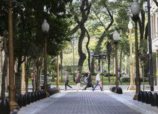 Ampliarán la zona exclusiva para peatones en Tribunales peatonal