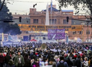 Convocan a un paro y movilización de mujeres en repudio al fallo por el femicidio de Lucía Pérez paro, mujeres, niunamenos