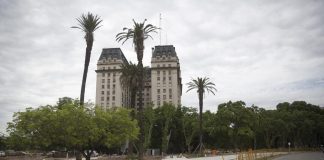 Piden llamar Raúl Alfonsín al nuevo Parque del Bajo parque bajo