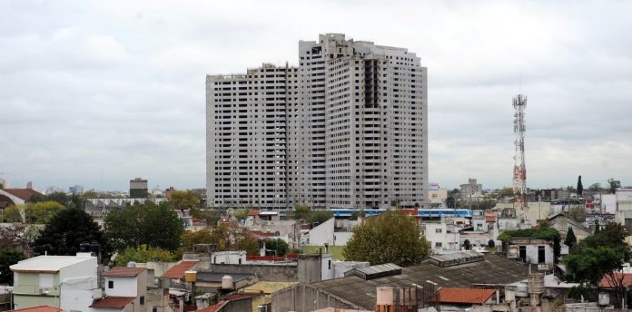 elefante blanco, avellaneda