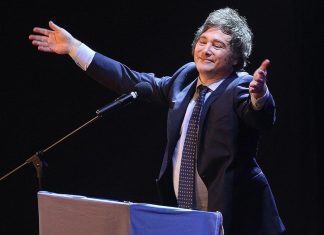 Javier Milei visita Lomas de Zamora en la recta final hacia las elecciones bonaerenses