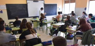 Habrá vouchers para financiar útiles y cuotas de colegios privados