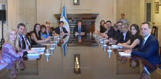 Antes de la Asamblea Legislativa, Javier Milei recibió en Casa Rosada a un grupo de diputados de La Libertad Avanza