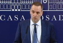 El Gobierno anuncio la supresión de impuestos para la importación de smartphones.