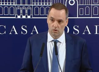 El Gobierno anuncio la supresión de impuestos para la importación de smartphones.