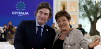 Tras el respaldo del FMI, el Gobierno refuerza su plan económico para intentar calmar los mercados