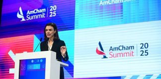 Fuerte respaldo de la Embajada de EEUU al Gobierno