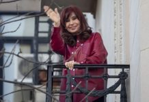La Justicia aclaró que Cristina Kirchner puede salir al balcón