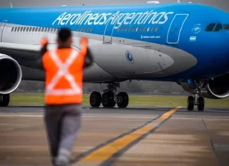 El gremio de pilotos anunció un paro para el sábado 19 de julio