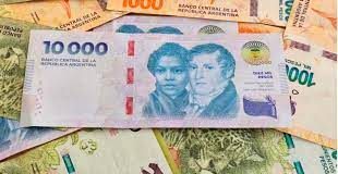 Se disparan las tasas de interés y muchos bancos ya pagan más de 50% por los plazos fijos