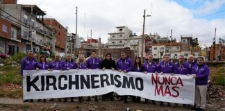 Milei desembarcó en La Matanza para ponerse al frente de la campaña de LLA en PBA