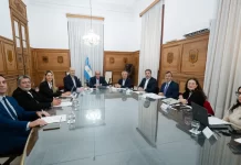 El Gobierno reactivó el Consejo de Mayo y puso en marcha el debate por la reforma tributaria