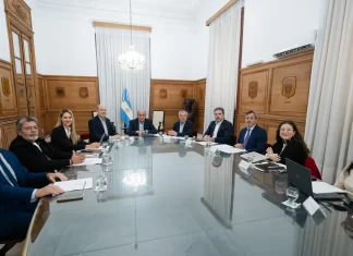 El Gobierno reactivó el Consejo de Mayo y puso en marcha el debate por la reforma tributaria