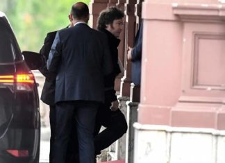 Milei reunió a su mesa política en Casa Rosada y definió la estrategia de campaña hacia octubre