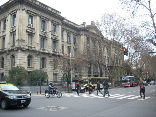 hospital-bernardino-rivadavia